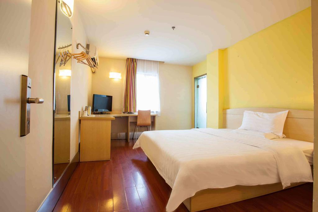 7Days Inn Haikou Hong Kong City Kamer foto