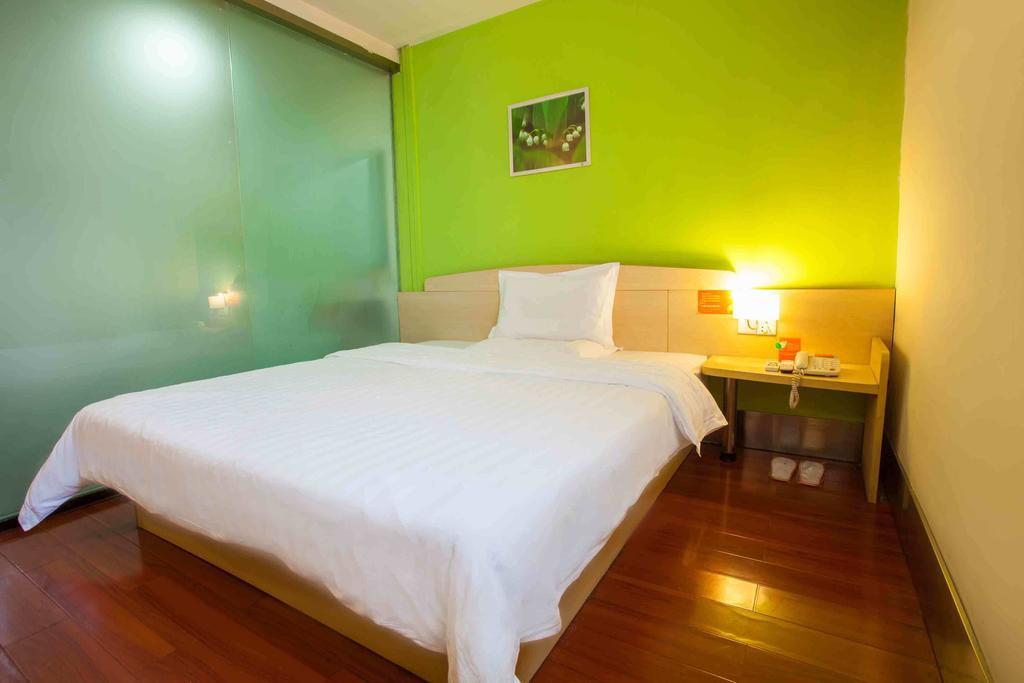 7Days Inn Haikou Hong Kong City Buitenkant foto